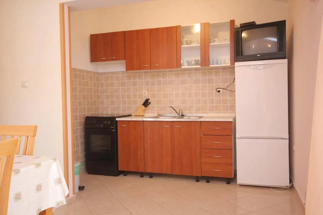 Apartments By The Sea Kraj, Pasman - 331 Tkon